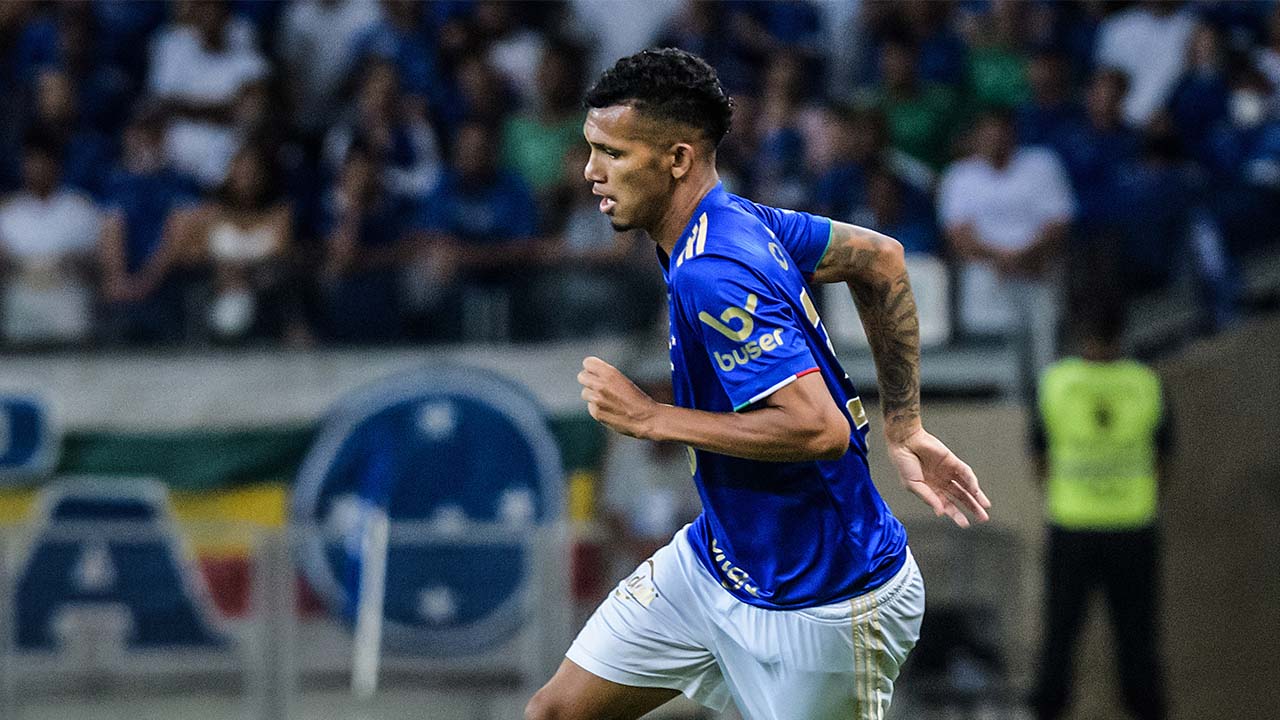 Cruzeiro negocia futuro de Dudu; rescisão é o caminho mais provável